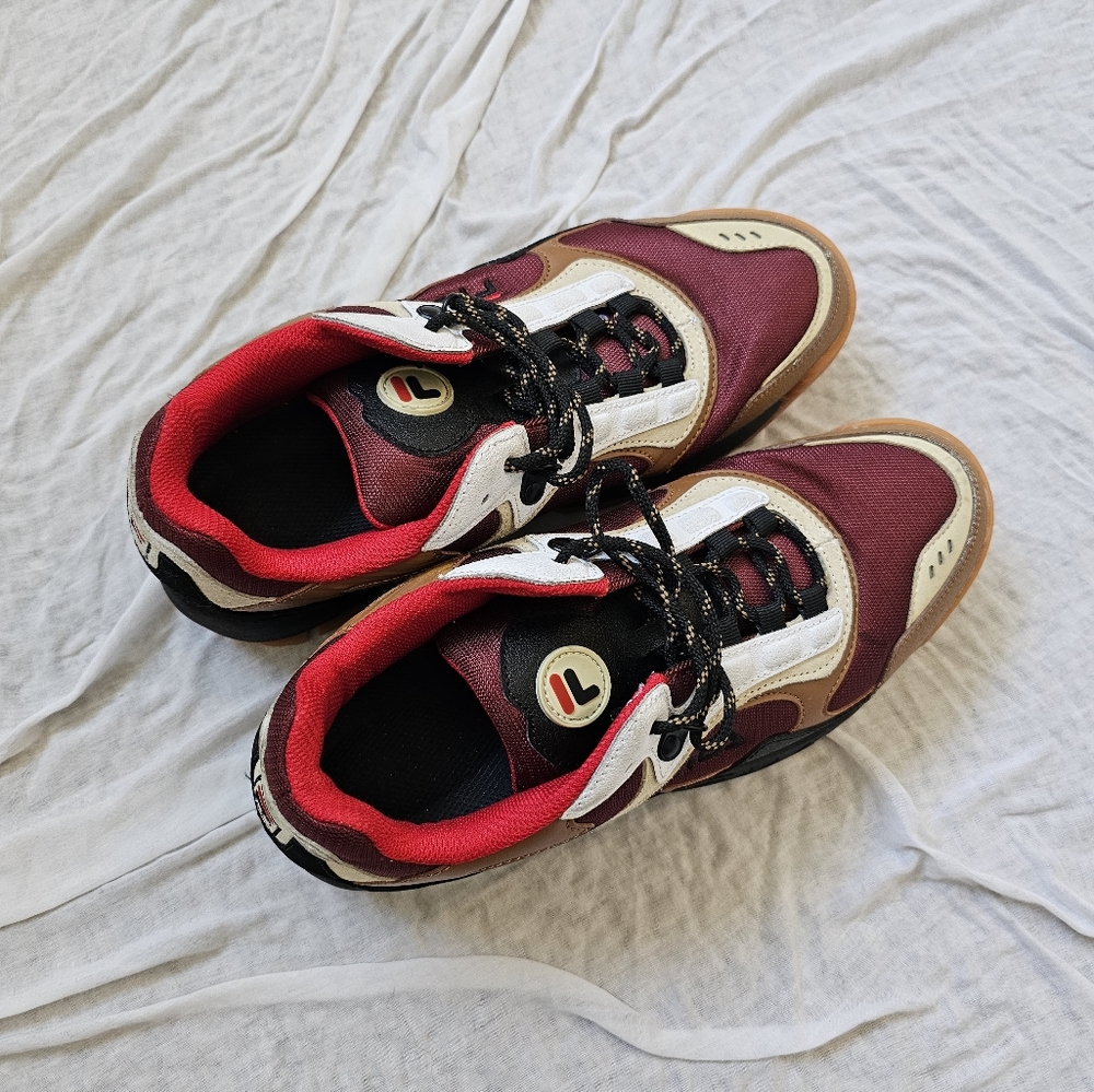 FILA Sneakers